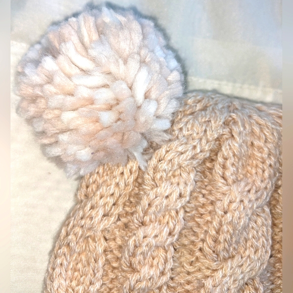 Laura Ashley Baby Lined Pom Pom Beanie Hat - Picture 3 of 7